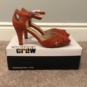 Chelsea Crew Chester Retro Pumps